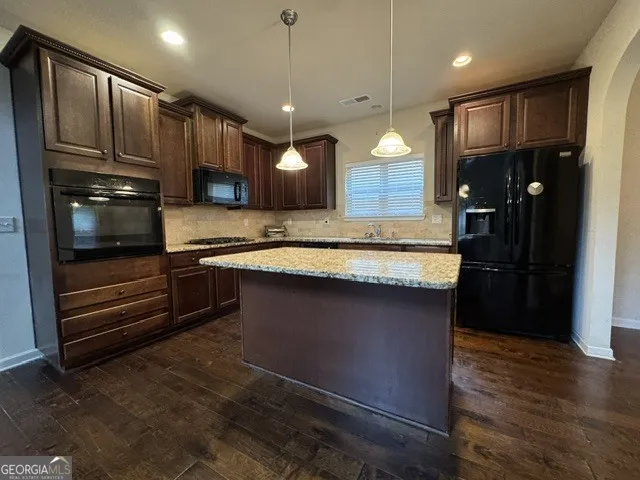 5983 Hidden Holm LN Austell, GA 30168