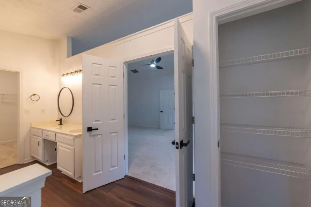 1784 Cedar Walk LN Conley, GA 30288