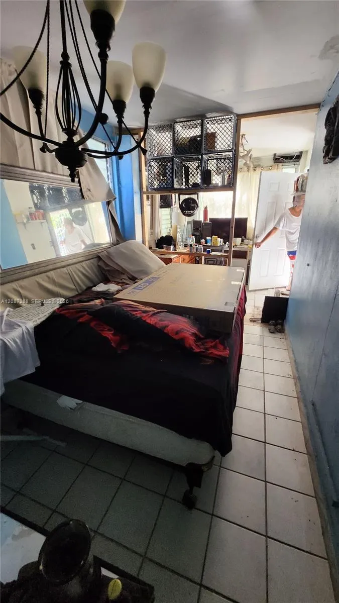 2834 NW 11th Ave Miami, FL 33127