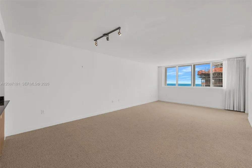 10275 Collins Ave #1511 Bal Harbour, FL 33154