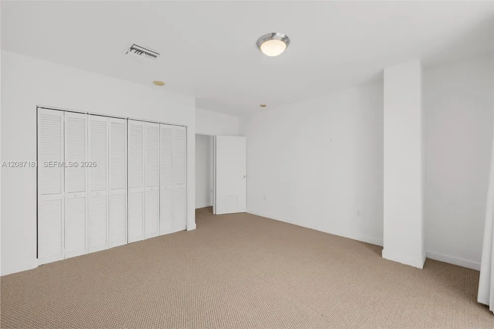 10275 Collins Ave #1511 Bal Harbour, FL 33154
