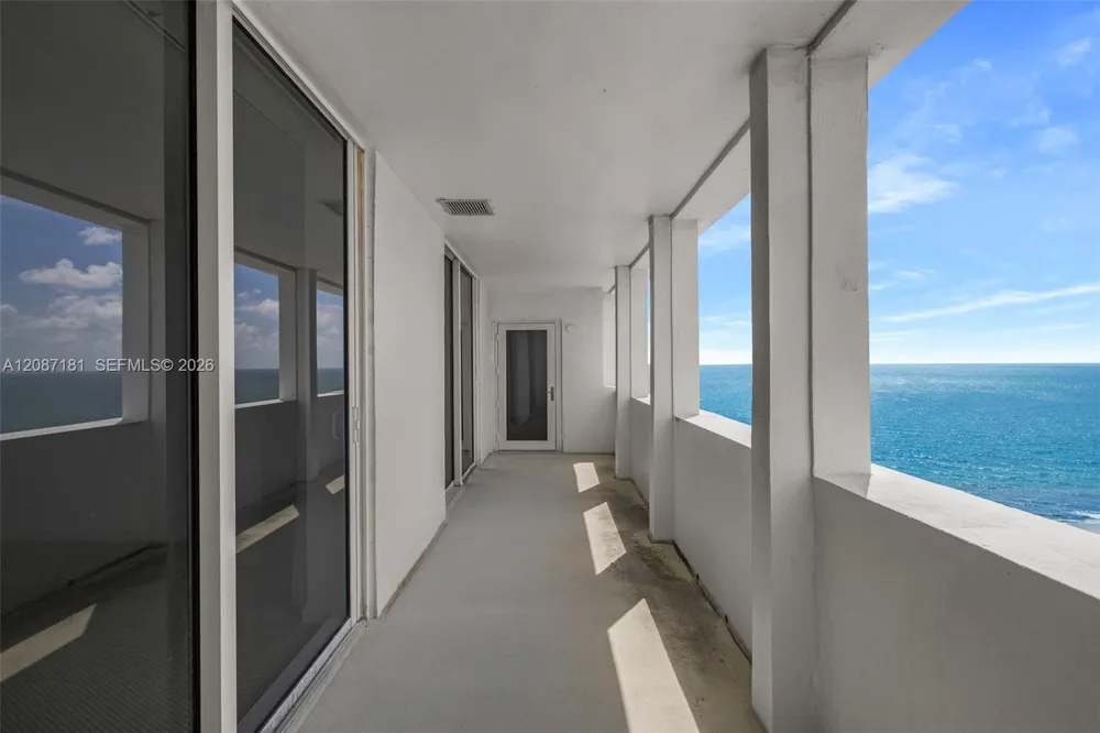 10275 Collins Ave #1511 Bal Harbour, FL 33154
