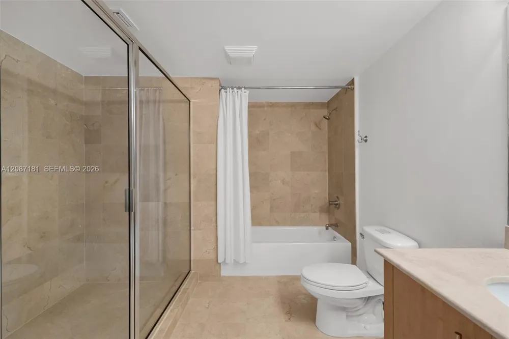10275 Collins Ave #1511 Bal Harbour, FL 33154
