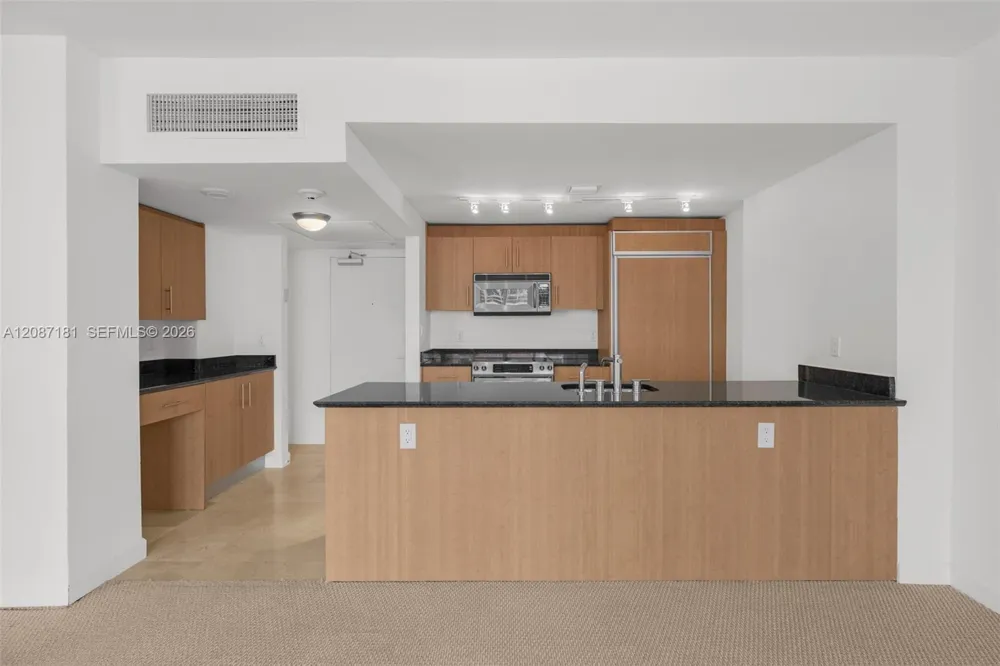 10275 Collins Ave #1511 Bal Harbour, FL 33154