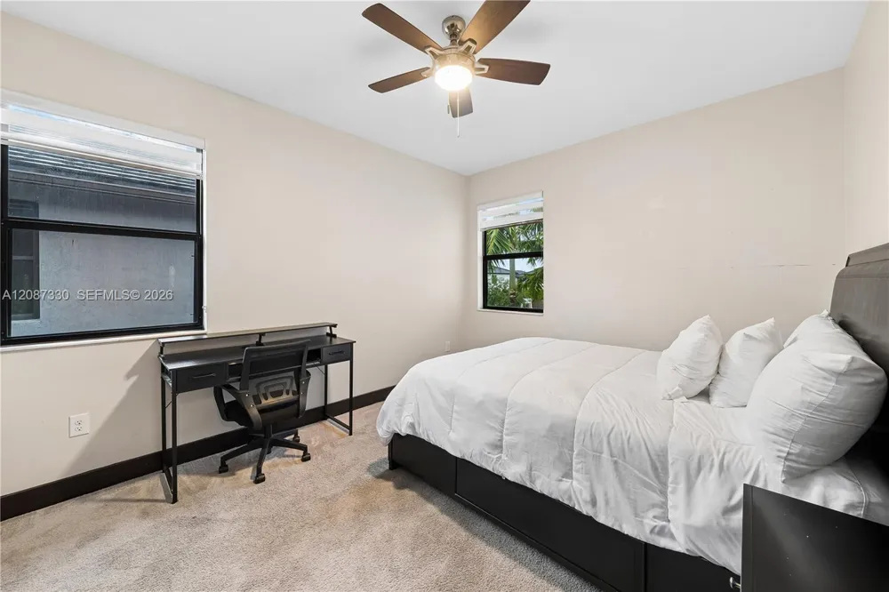 16025 SW 136th Ter Miami, FL 33196