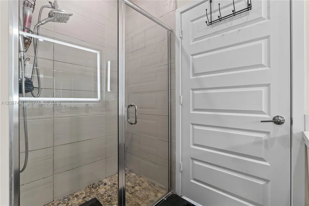 7865 NW 104th Ave #4 Doral, FL 33178