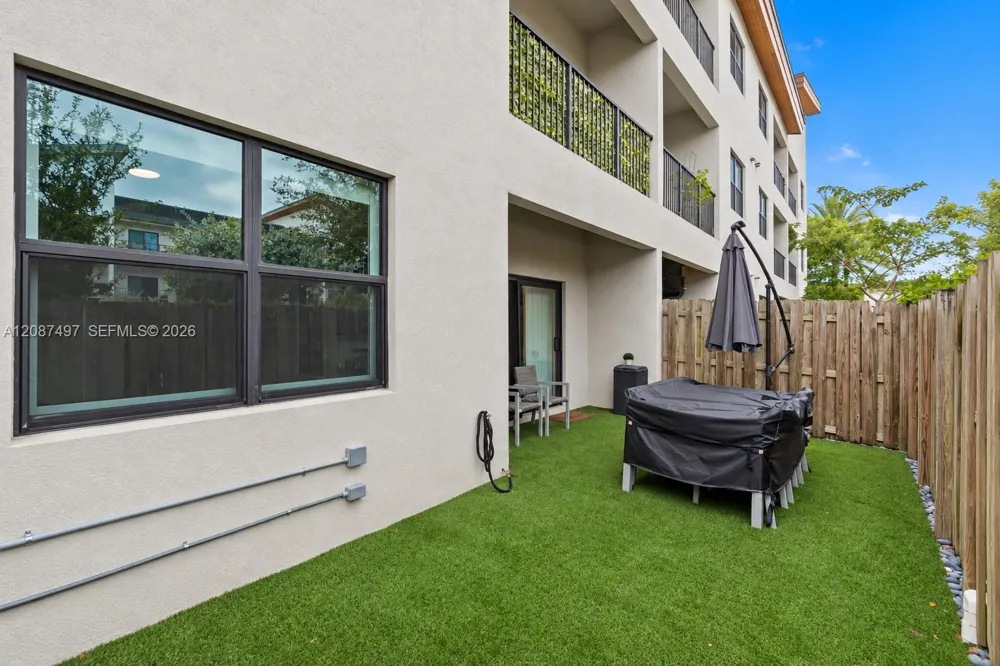 7865 NW 104th Ave #4 Doral, FL 33178