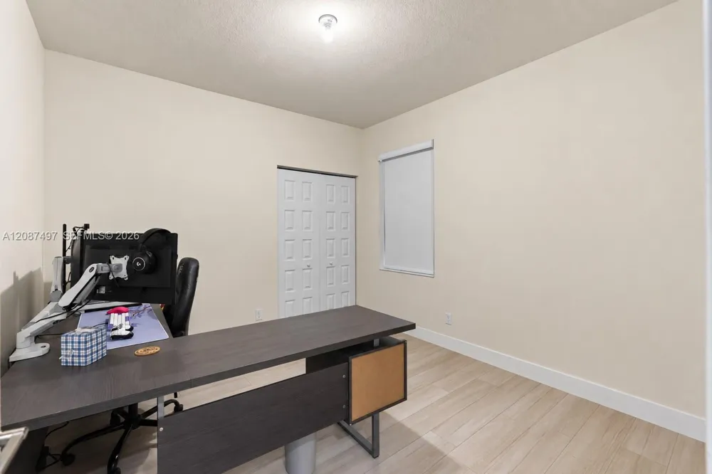 7865 NW 104th Ave #4 Doral, FL 33178