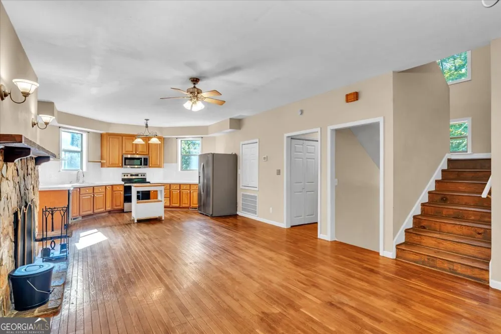 111 Chadwick RD Warner Robins, GA 31088