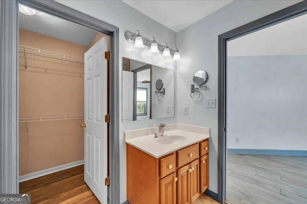 111 Chadwick RD Warner Robins, GA 31088