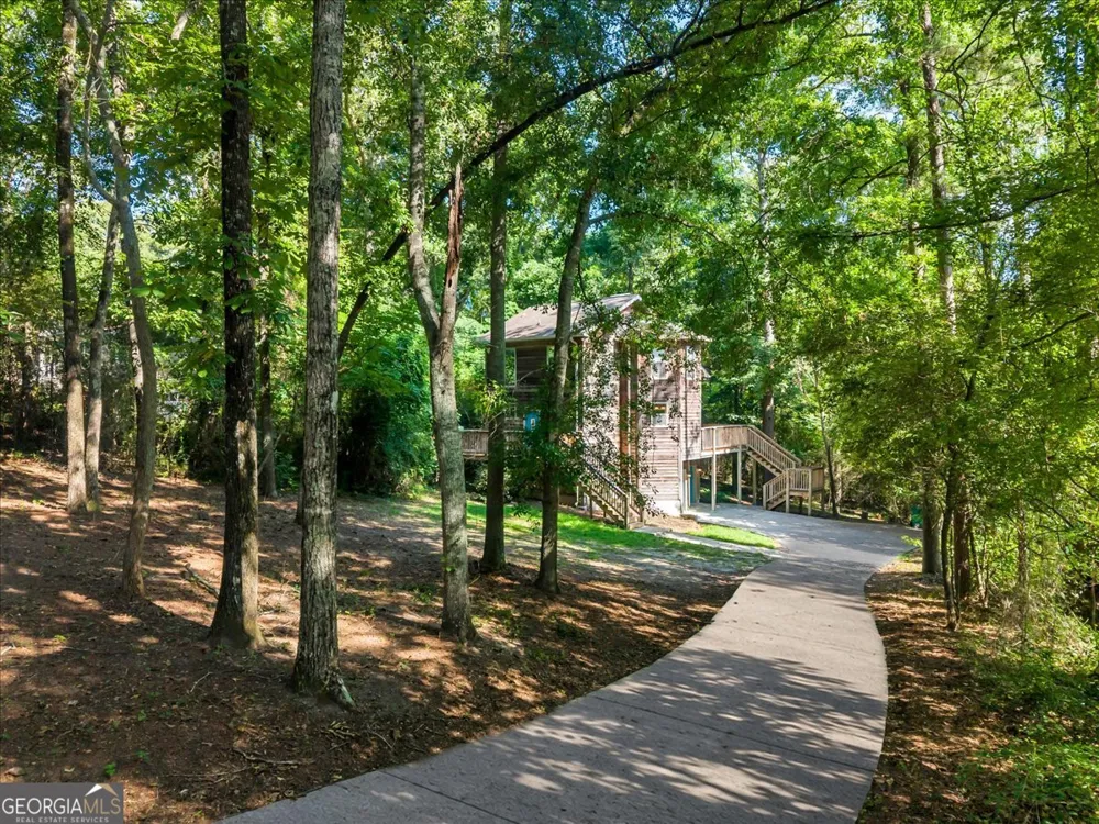 111 Chadwick RD Warner Robins, GA 31088