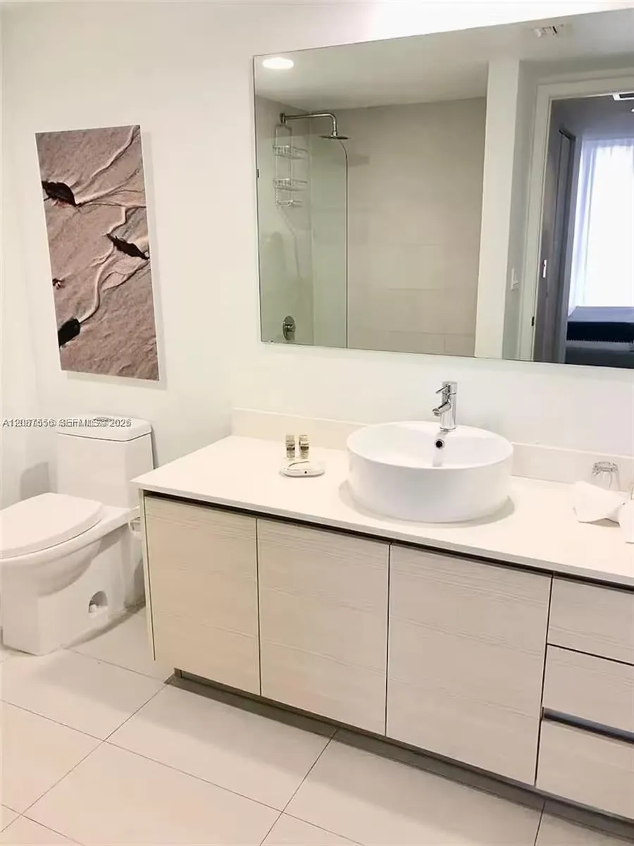 2602 E Hallandale Beach Blvd #R1108 Hallandale Beach, FL 33009