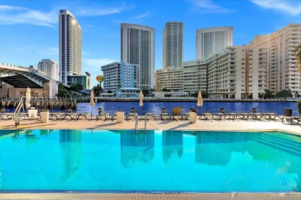 2602 E Hallandale Beach Blvd #R1108 Hallandale Beach, FL 33009