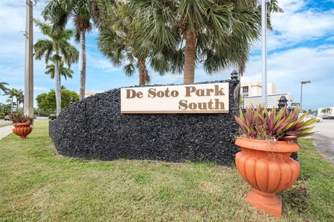 501 Three Islands Blvd #514