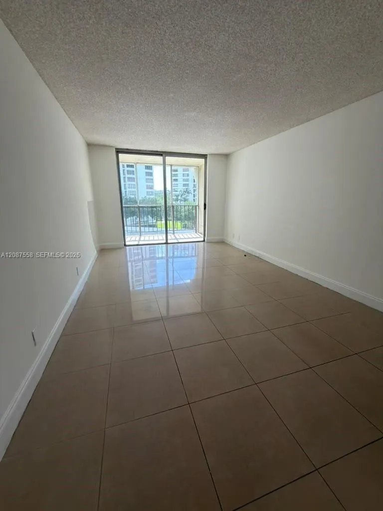 501 Three Islands Blvd #514 Hallandale Beach, FL 33009
