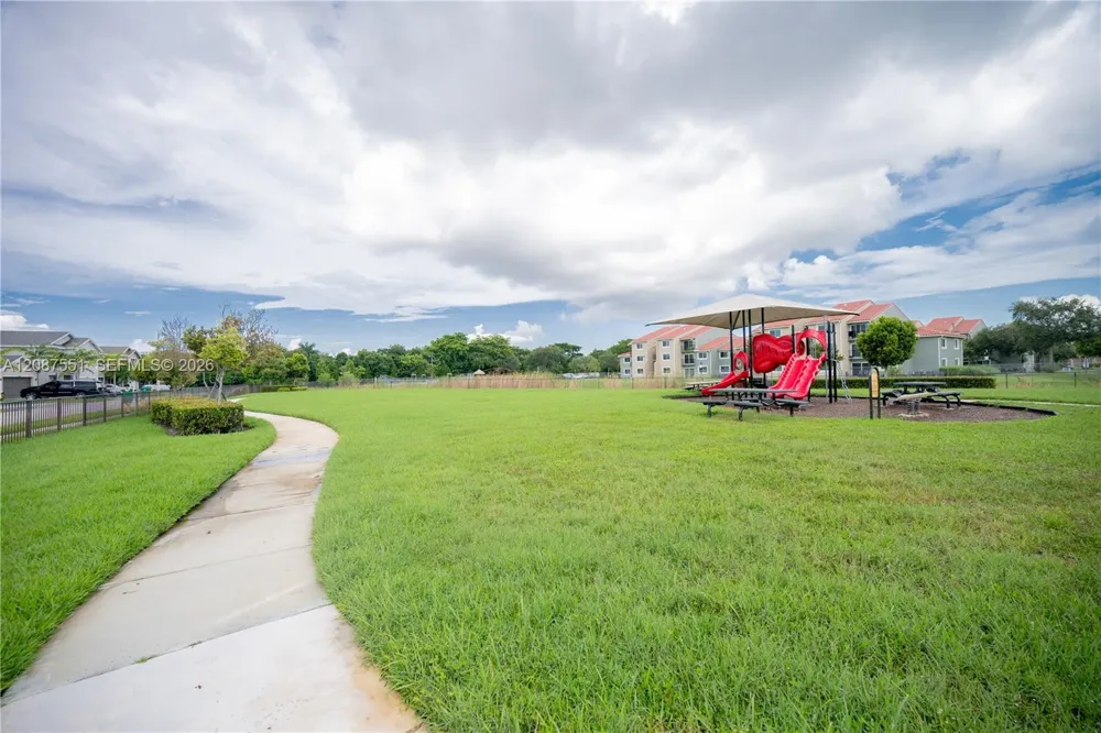 20828 NW 9 Path Miami Gardens, FL 33169