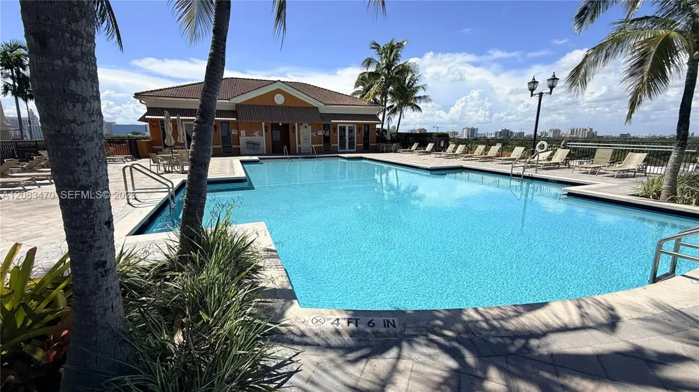 3232 SW 22nd Ter #113 Miami, FL 33145