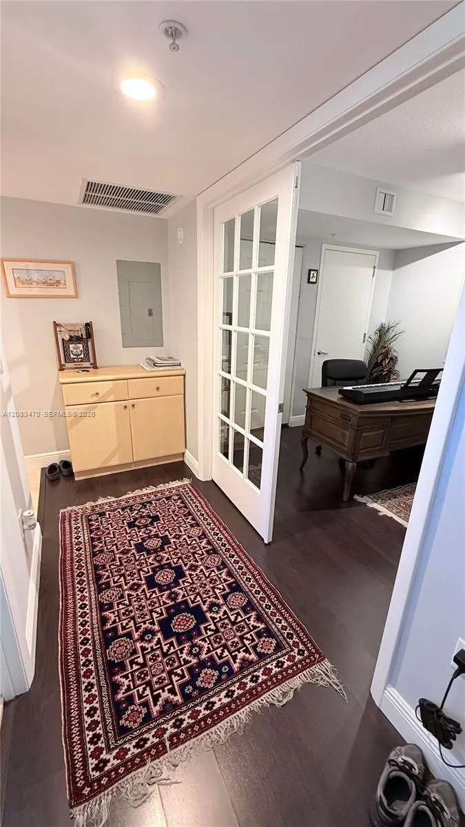 3232 SW 22nd Ter #113 Miami, FL 33145