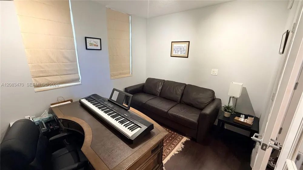 3232 SW 22nd Ter #113 Miami, FL 33145