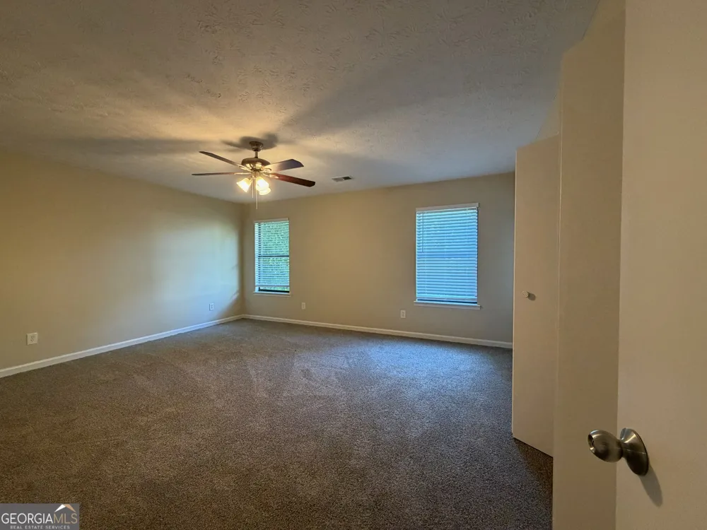 5236 Pine Way RD Powder Springs, GA 30127