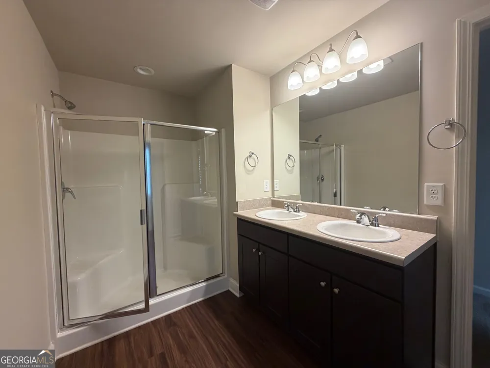 225 Orchard DR Covington, GA 30014