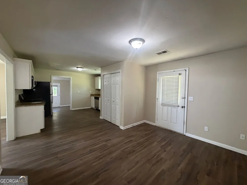3694 Dale LN Lithia Springs, GA 30122