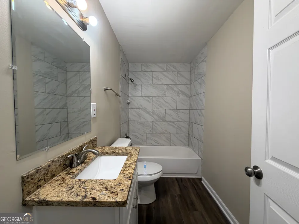 3694 Dale LN Lithia Springs, GA 30122