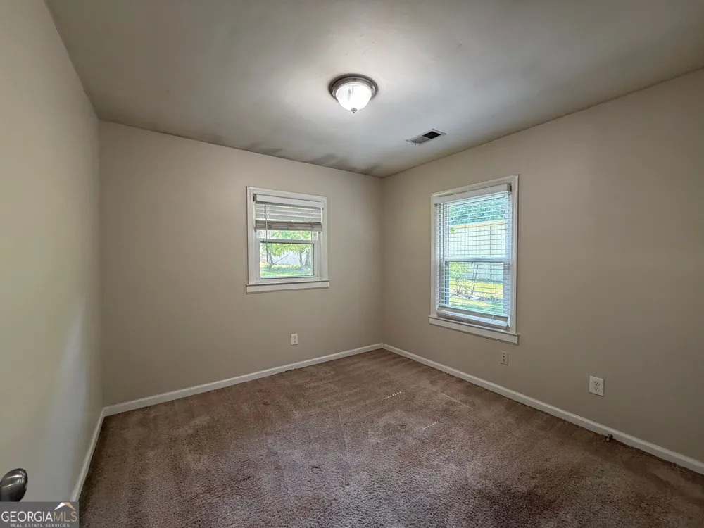 3694 Dale LN Lithia Springs, GA 30122