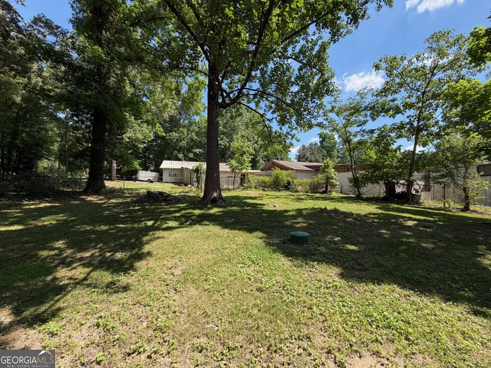 3694 Dale LN Lithia Springs, GA 30122