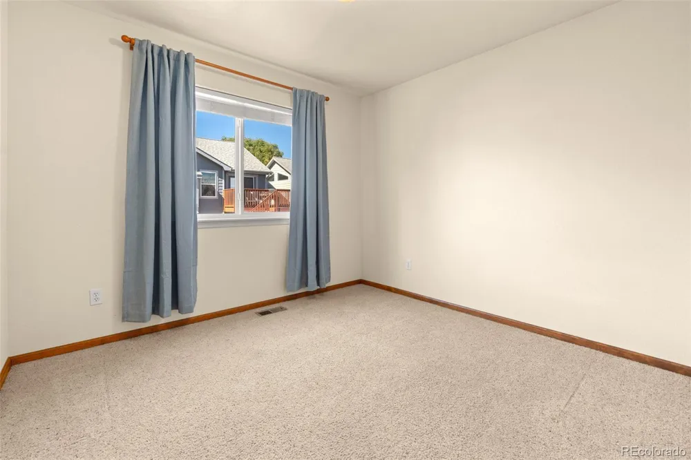 4153 Stringtown Drive Loveland, CO 80538