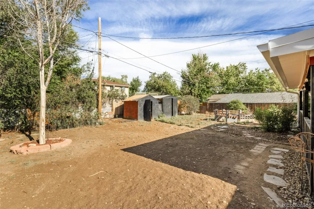 8441 Edison Drive Denver, CO 80229