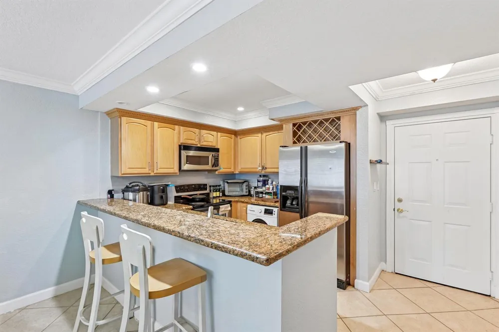 150 NE 15TH AVENUE #138 Fort Lauderdale, FL 33301