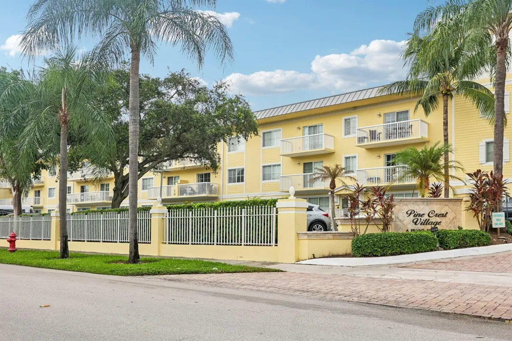 150 NE 15TH AVENUE #138 Fort Lauderdale, FL 33301