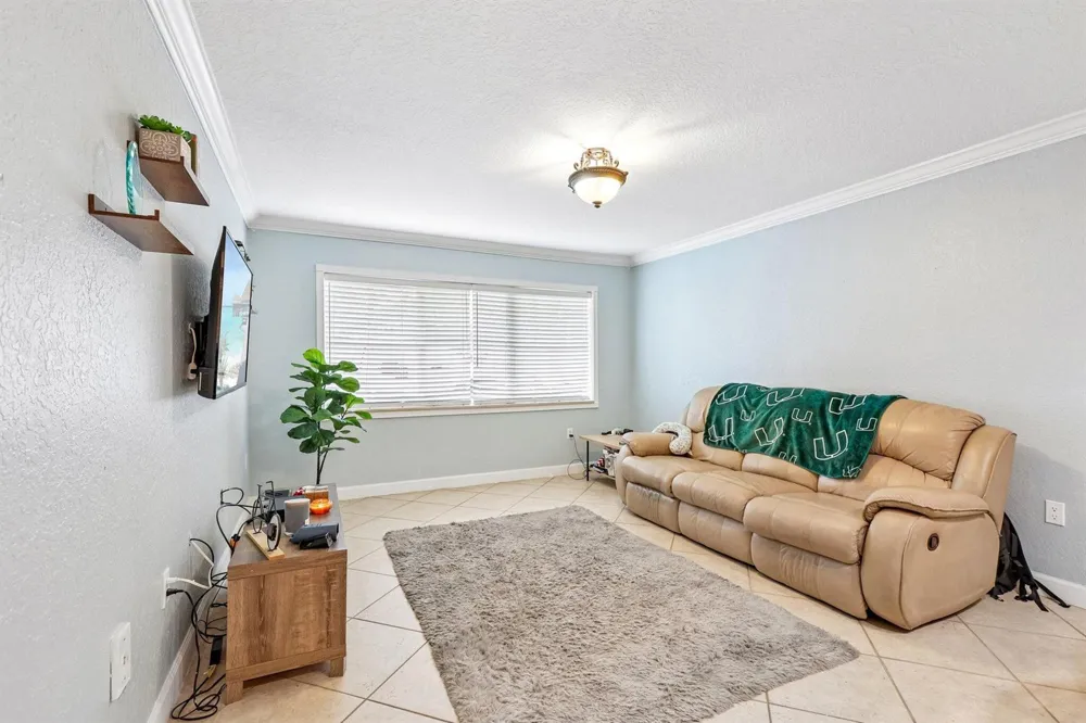 150 NE 15TH AVENUE #138 Fort Lauderdale, FL 33301