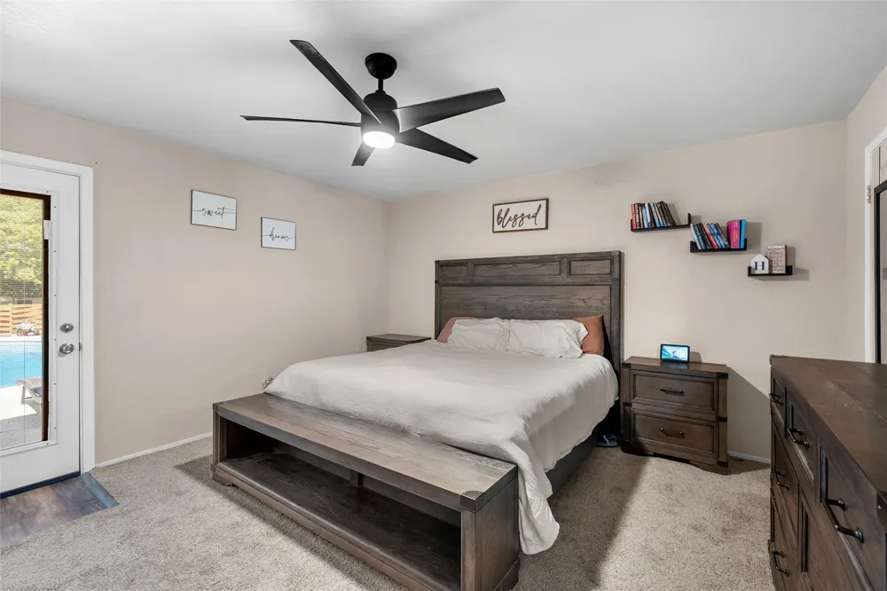 104 Russell Lane Hewitt, TX 76643