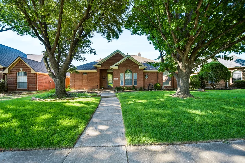 10209 Forrest Drive Frisco, TX 75035