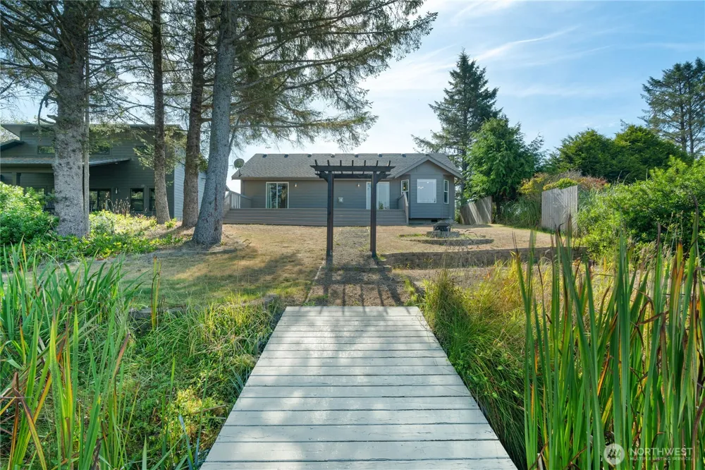 641 Olallie Circle SE Ocean Shores, WA 98569