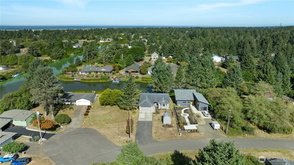 641 Olallie Circle SE Ocean Shores, WA 98569