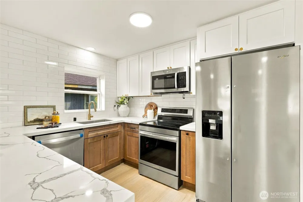 506 L STREET SE Auburn, WA 98002