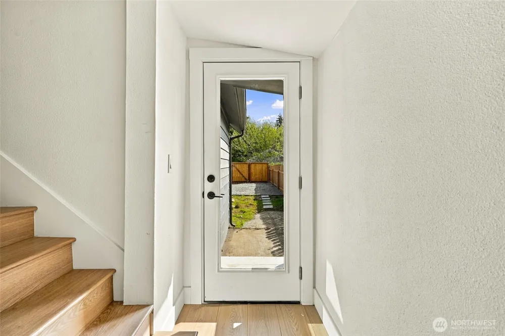 506 L STREET SE Auburn, WA 98002