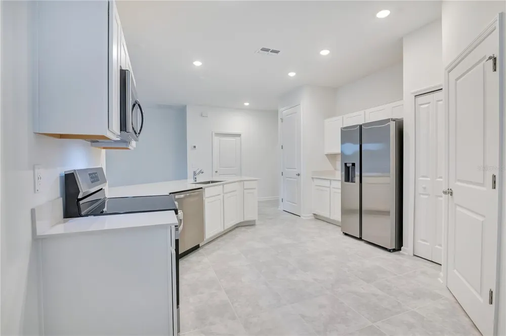1676 TEAGAN LANE Winter Haven, FL 33884