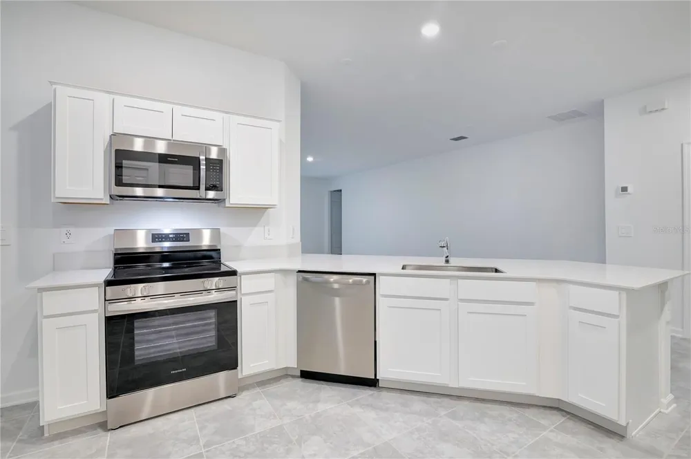 1676 TEAGAN LANE Winter Haven, FL 33884