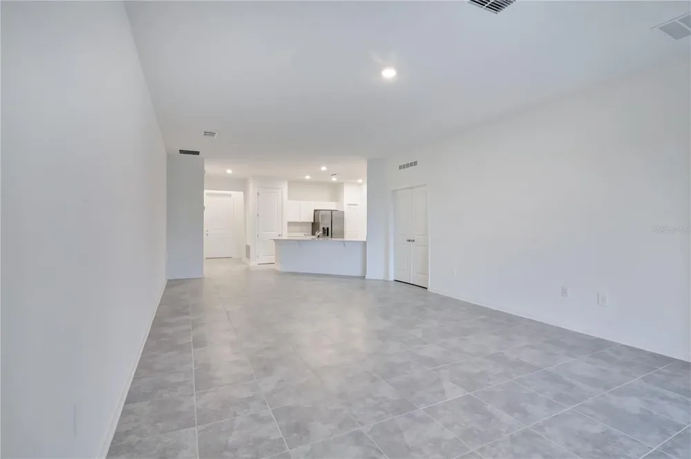 1676 TEAGAN LANE Winter Haven, FL 33884
