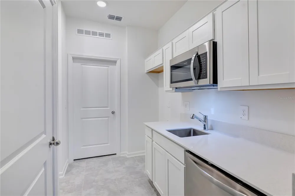 1676 TEAGAN LANE Winter Haven, FL 33884