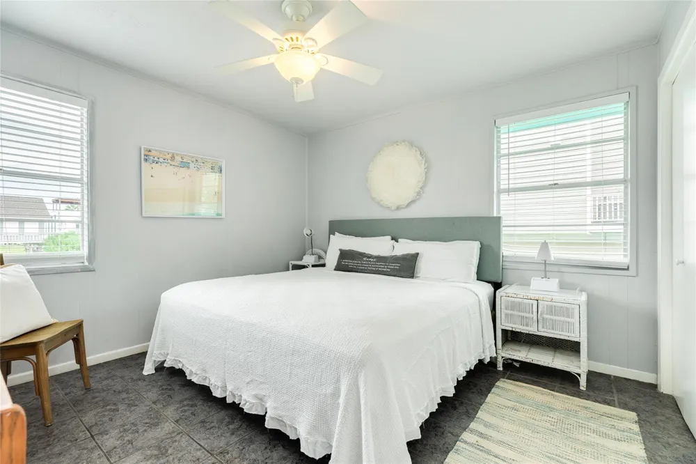 13633 San Domingo Drive Galveston, TX 77554