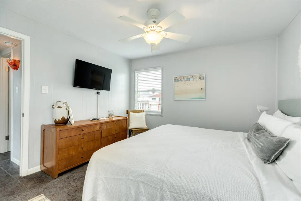 13633 San Domingo Drive Galveston, TX 77554