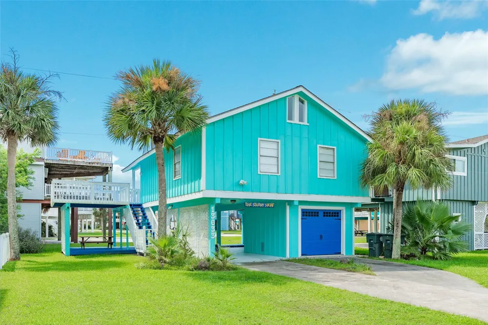 13633 San Domingo Drive Galveston, TX 77554
