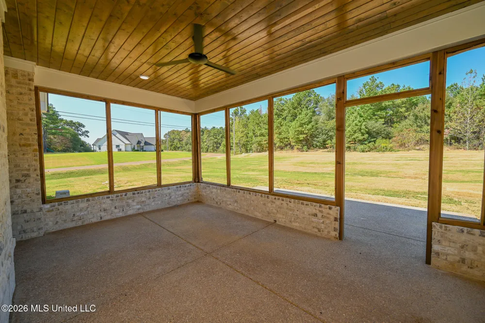14160 Hidden Loop Byhalia, MS 38611