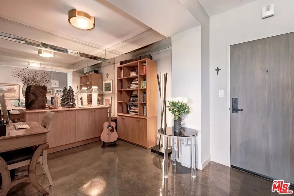 999 Doheny Drive #1012 West Hollywood, CA 90069