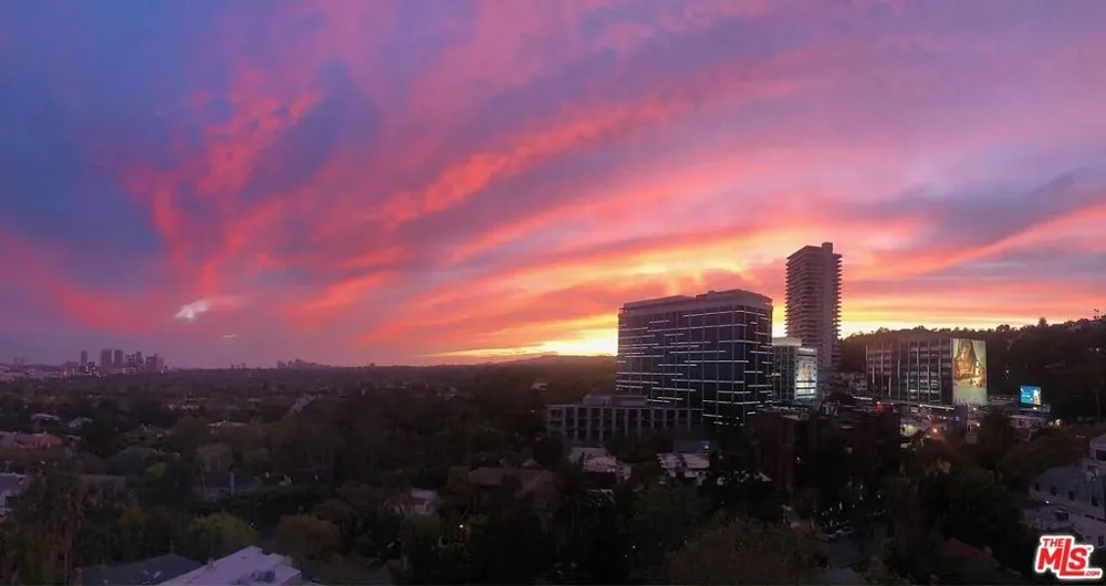 999 Doheny Drive #1012 West Hollywood, CA 90069